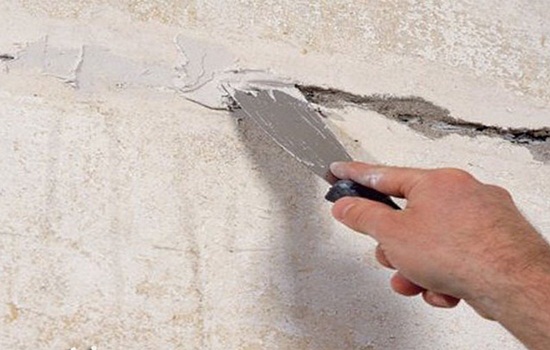Как наносить шпаклевку на стену – особенности процесса