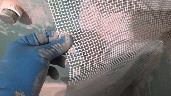 Сетка штукатурная стеклотканевая – свойства, технология монтажа
